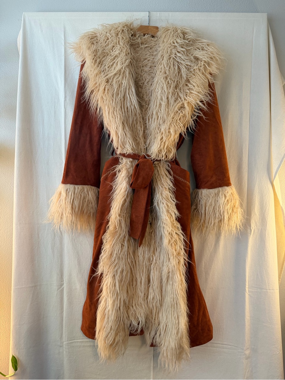 NWOT Spell Penny Lane Rust Brown Faux Suede Trench Coat with Cream Faux Fur